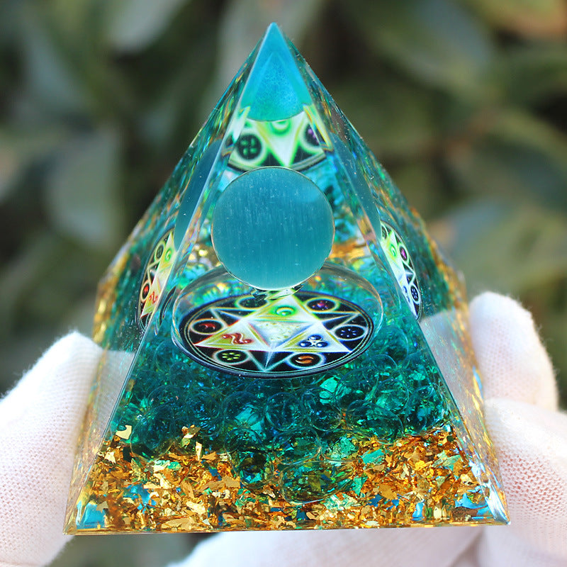 Natural Crystal Chips Epoxy Resin Wrapped Pyramid Healing Ornaments