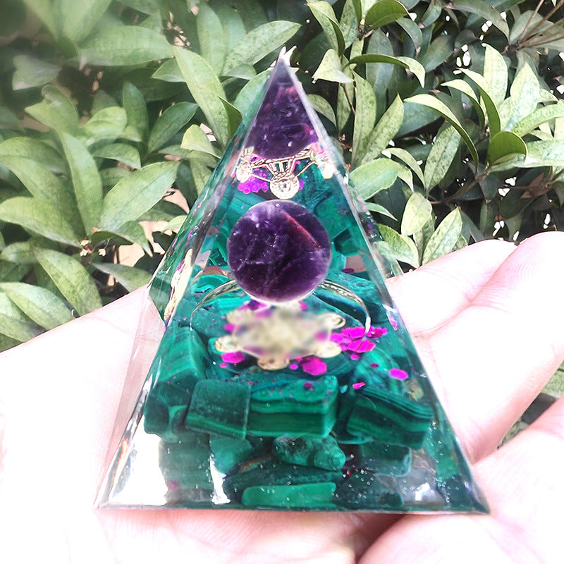 Natural Crystal Chips Epoxy Resin Wrapped Pyramid Healing Ornaments