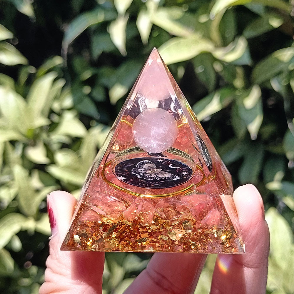 Natural Crystal Chips Epoxy Resin Wrapped Pyramid Healing Ornaments